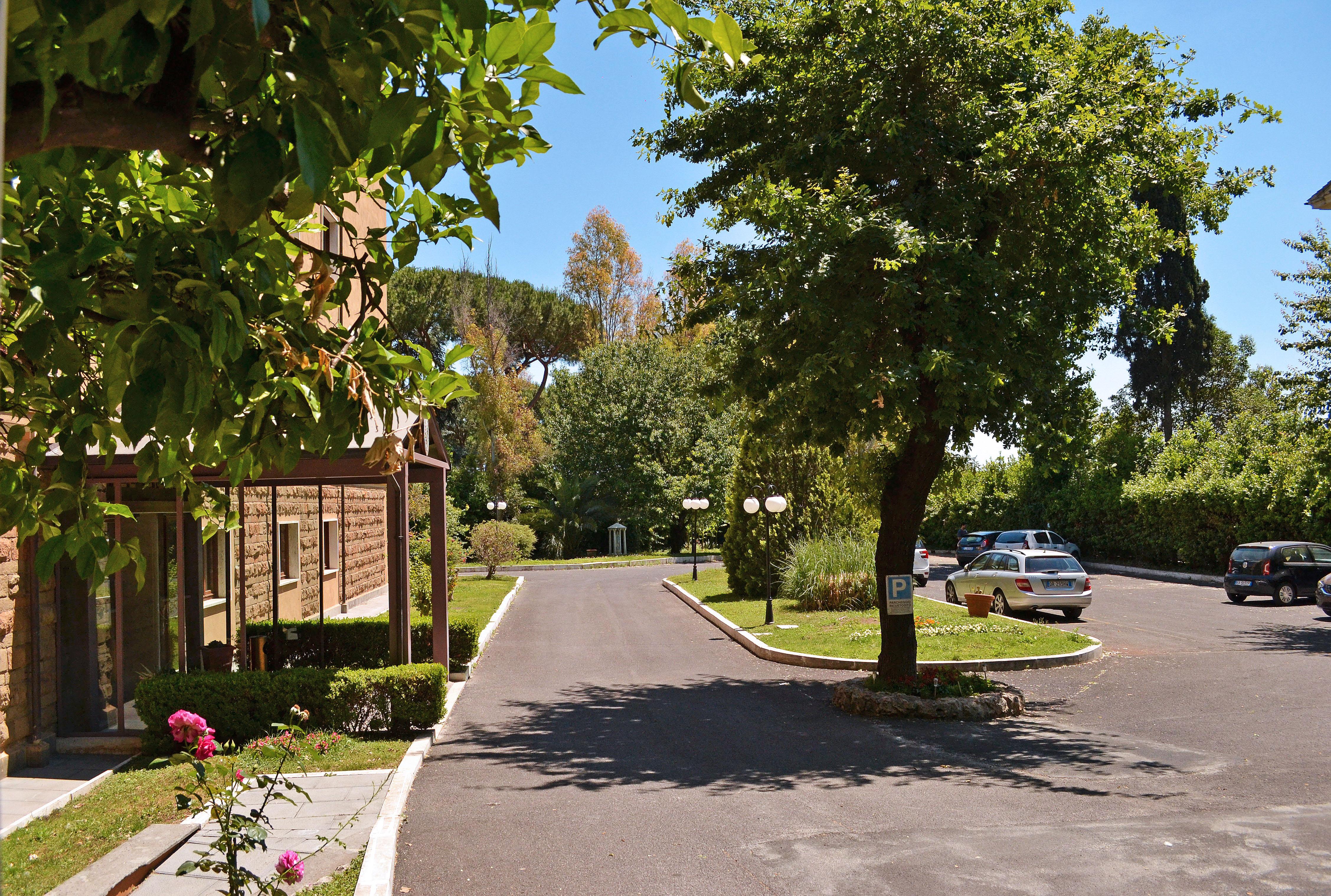 Hotel Cilicia Rome Exterior photo